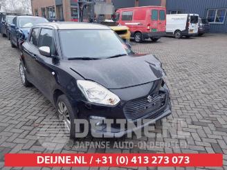 Vrakbiler auto Suzuki Swift Swift (ZC/ZD), Hatchback 5-drs, 2017 1.2 Dual Jet 16V 2019/7
