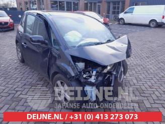 Vrakbiler auto Kia Venga Venga, MPV, 2010 / 2019 1.4 CVVT 16V 2014/9