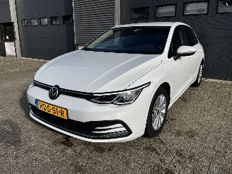 Schadeauto Volkswagen Golf 1.0 TSI NAVI / CRUISE / PDC 2021/6