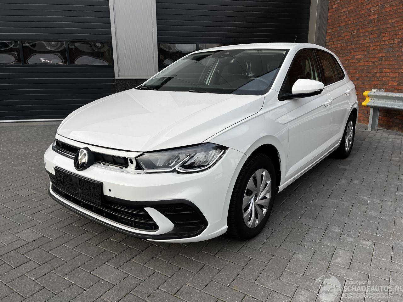 Volkswagen Polo 1.0 MPI CRUISE / PDC / APP CONNECT / 2025