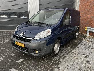 krockskadad bil bedrijf Toyota Proace 1.6D L1- H1 AIRCO / CRUISE 2015/7