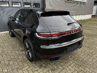 Porsche Macan 3.0 S picture 25