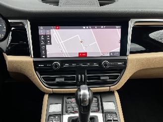 Porsche Macan 3.0 S picture 17