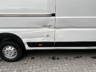 Citroën Jumper 2.2 BlueHDI L4-H2 AIRCO / NAVI / AIRCO picture 8