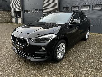 Unfallwagen BMW X2 SDrive 18i AUTOMAAT / NAVI / CRUISE / PDC 2020/1