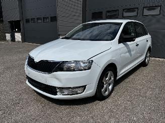 Schadeauto Skoda Rapid 1.2TSI 2015/6