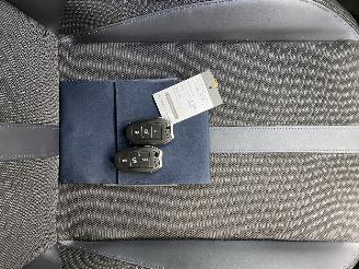 Peugeot 2008 EV Allure 50 kWh Panoramadak Navi Clima picture 14