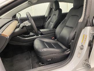 Tesla Model 3 Standard RWD Plus picture 9