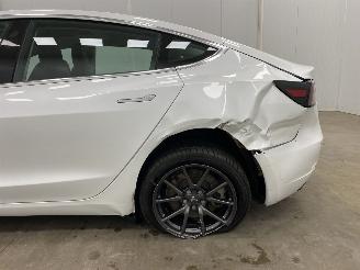 Tesla Model 3 Standard RWD Plus picture 17