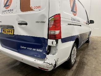 Mercedes Vito 110 CDI Lang Navi Airco picture 15