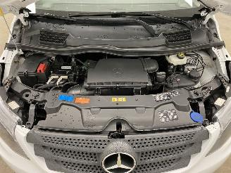 Mercedes Vito 110 CDI Lang Navi Airco picture 14