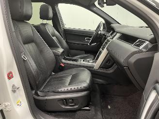 Land Rover Discovery Sport 2.2 SD4 Autom. 4WD Panoramadak Navi Clima picture 10