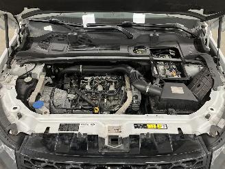 Land Rover Discovery Sport 2.2 SD4 Autom. 4WD Panoramadak Navi Clima picture 14