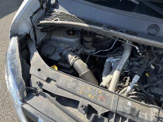 Nissan Interstar 35 2.3 dCi Kipper Navi Airco picture 17