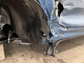 Volvo XC40 Single Motor Extended Range Plus 82 kWh picture 17