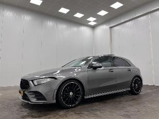 Mercedes A-klasse 180d Autom. AMG Panoramadak Navi Clima picture 4