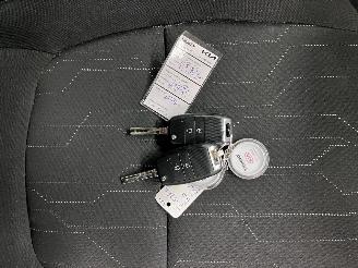 Kia Picanto 1.0 CVVT ComfortPlusLine Navigator Airco picture 13