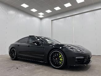 škoda osobní automobily Porsche Panamera Turbo S E-Hybrid Panoramadak 2021/5