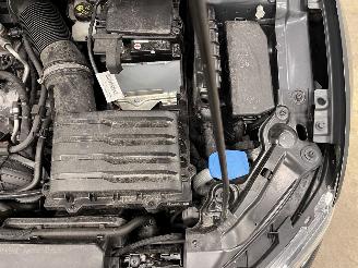 Volkswagen Polo 1.0 TSI Life 5-drs Airco picture 17