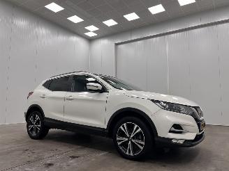 skadebil auto Nissan Qashqai 1.2i Panoramadak Navi Clima 2018/2