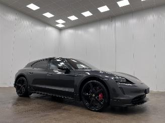 skadebil auto Porsche Taycan 4S Cross Tourismo 2022/1