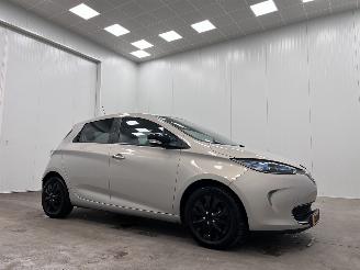 Schadeauto Renault Zoé Intens Quickcharge 41 kWh Navi Clima 2018/2