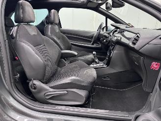 Citroën DS3 1.6 THP Sport Chic Cabrio Clima picture 11