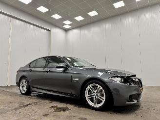 Voiture accidenté BMW 5-serie 520i Autom. M-Sport Edition Navi Clima 2017/2