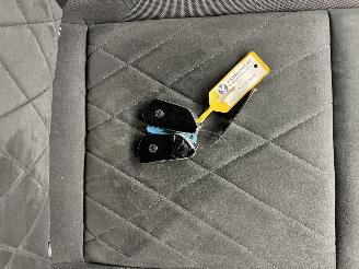 Volkswagen Golf 2.0 TDI Life 5-drs Navi Clima picture 13