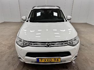 Mitsubishi Outlander 2.0 PHEV 4WD Instyle Navi Clima picture 5