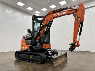 damaged machines Hitachi  ZX33U-6 Airco 2025/3
