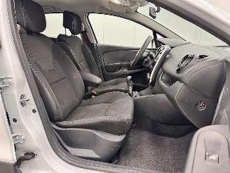 Renault Clio Estate 0.9 TCe Navi Airco picture 9