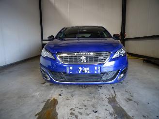 demontáž osobní automobily Peugeot 308 2.0 HDI 2015/3