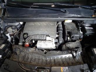 Opel Crossland 1.2 THP picture 7