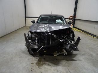 Peugeot 208 1.2 THP picture 5