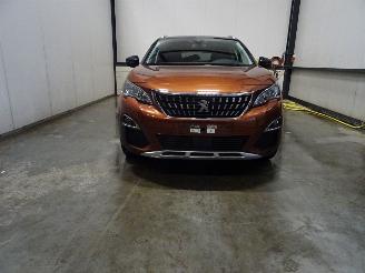 demontáž osobní automobily Peugeot 3008 1.2 THP 2019/2