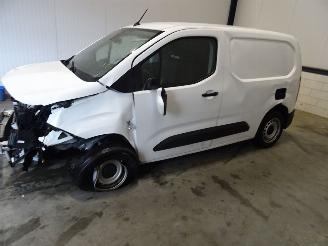Opel Combo 1.5 CDTI picture 3