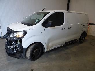 demontáž osobní automobily Peugeot Expert 2.0 HDI 2021/2