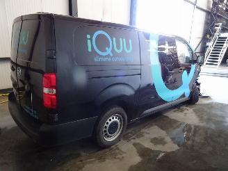 Opel Vivaro 2.0 HDI AUTOMAAT picture 3