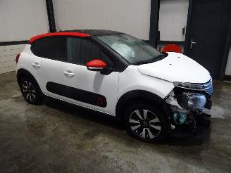 Vrakbiler auto Citroën C3 1.2 THP 2017/4