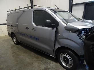 disassembly passenger cars Opel Vivaro 1.5 HDI 2024/9