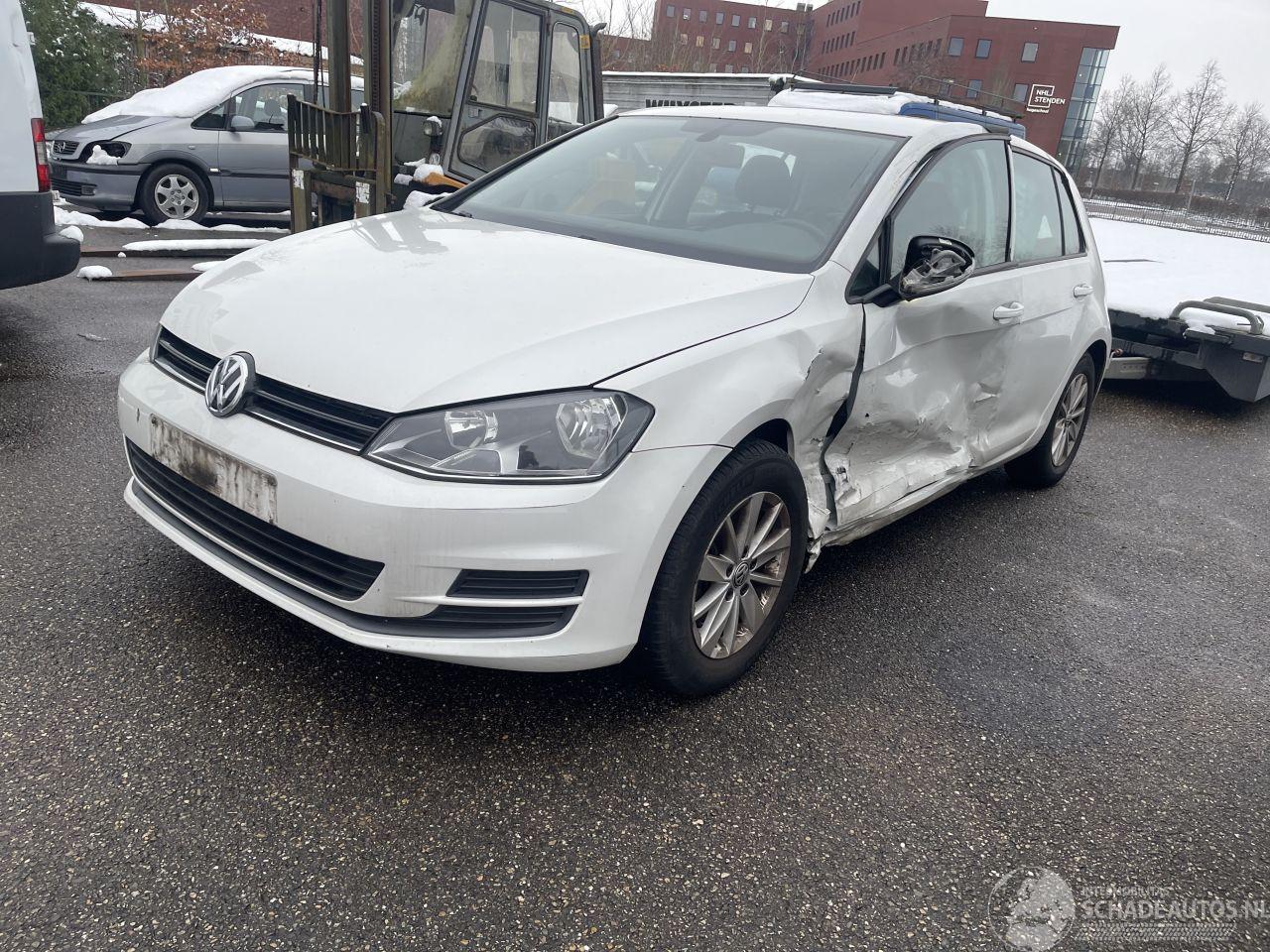 Volkswagen Golf 1.2 tsi kleurcode L0K1