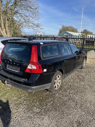 Volvo V-70 2.0 diesel picture 3