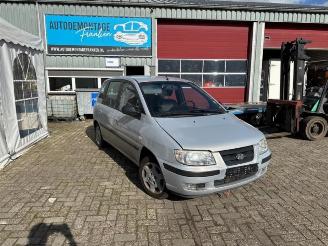 Vrakbiler auto Hyundai Matrix Matrix, Hatchback, 2001 / 2010 1.6 16V 2002/11