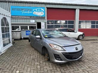 Uttjänta bilar auto Mazda 3  2010/1