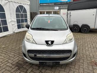 Peugeot 107 107, Hatchback, 2005 / 2014 1.0 12V picture 2
