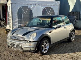 Mini Cooper Mini One/Cooper (R50), Hatchback, 2001 / 2007 1.6 16V Cooper picture 2