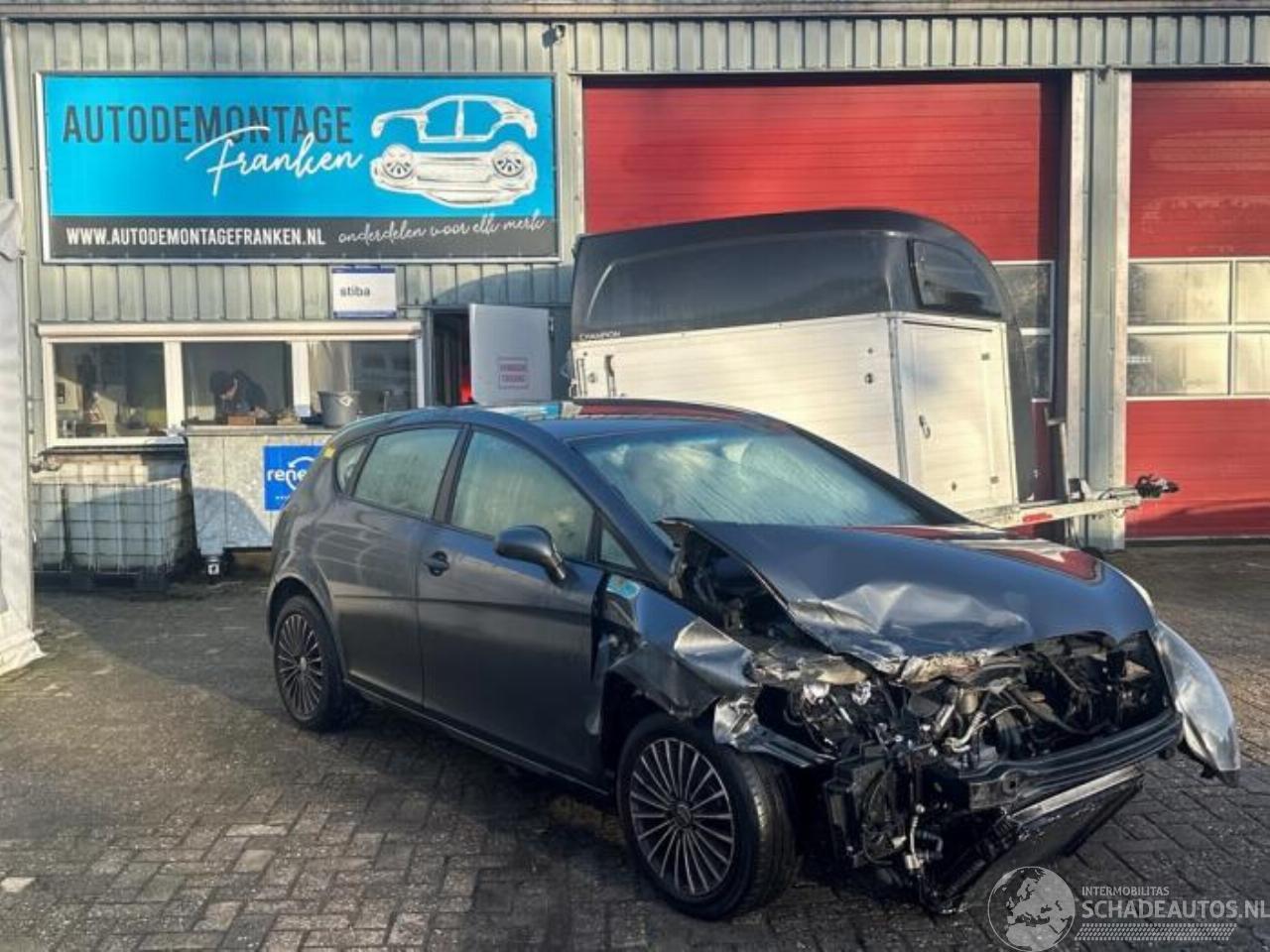 Seat Leon Leon (1P1), Hatchback 5-drs, 2005 / 2013 1.9 TDI 105