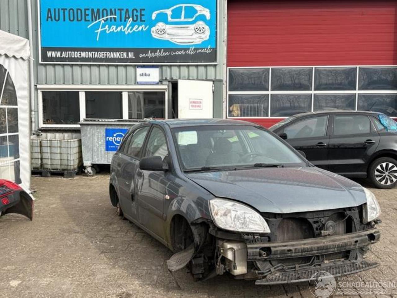 Kia Rio Rio II (DE), Hatchback, 2005 / 2011 1.4 16V