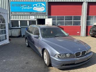 Uttjänta bilar auto BMW 5-serie 5 serie Touring (E39), Combi, 1996 / 2004 520i 24V 2001/3